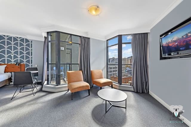 City Room, 1 Queen Bed