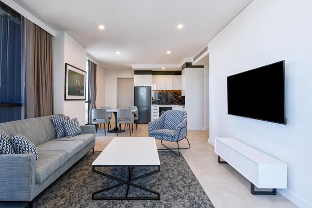 2 Bedroom Balcony Suite