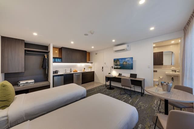 Executive Studio