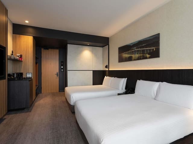 Deluxe Room, 2 Double Beds, Harbor View