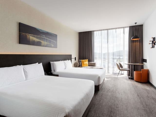 Deluxe Room, 2 Double Beds, Harbor View