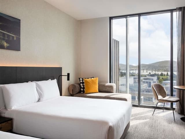 Deluxe Room, 2 Double Beds, Harbor View