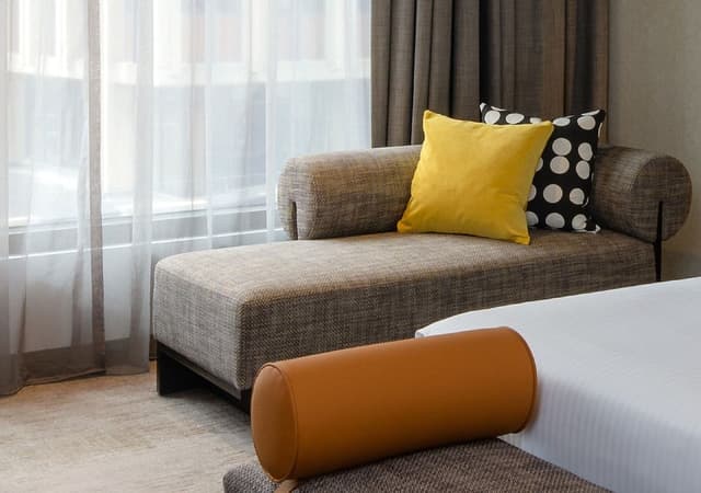 Superior Room, 1 King Bed, City View