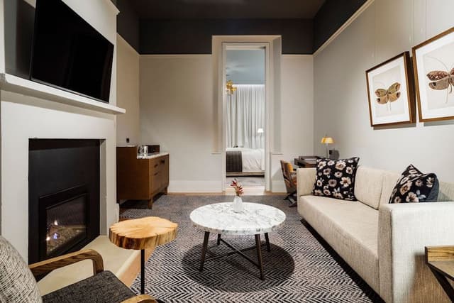 Heritage Suite