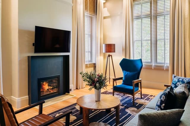 St. David Park Suite