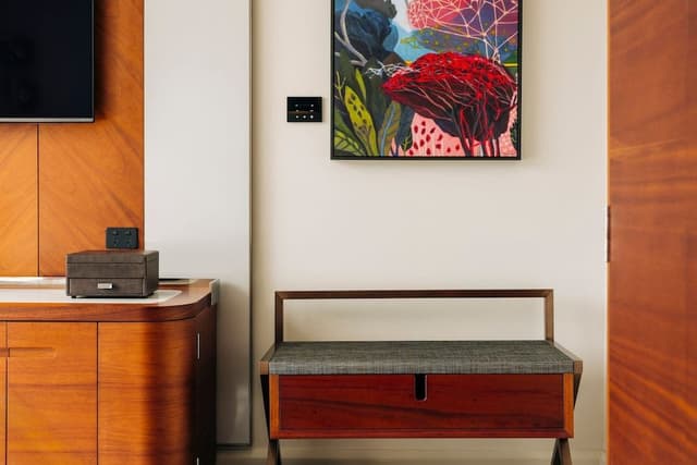 Pavilion King Room