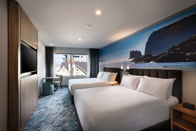 2 QUEEN GUEST ROOM