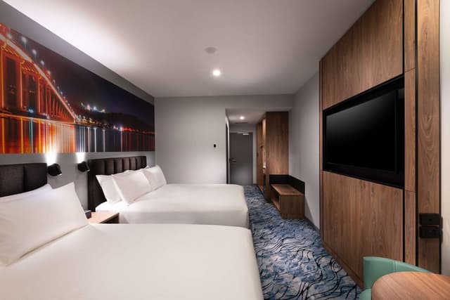 2 QUEEN DELUXE ROOM