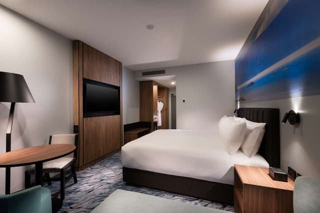 KING DELUXE ROOM