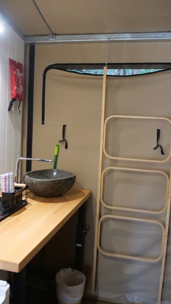 Deluxe Suite, 1 Queen Bed (Tent 10)
