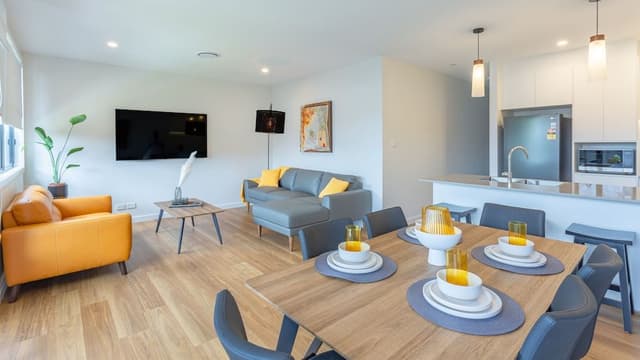 Deluxe Apartment