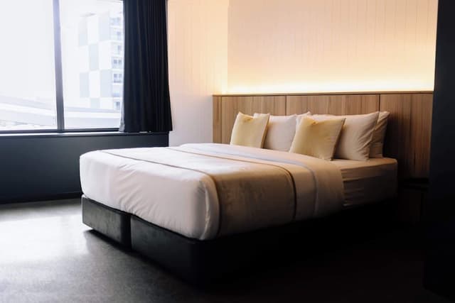 Classic Studio, 1 King Bed