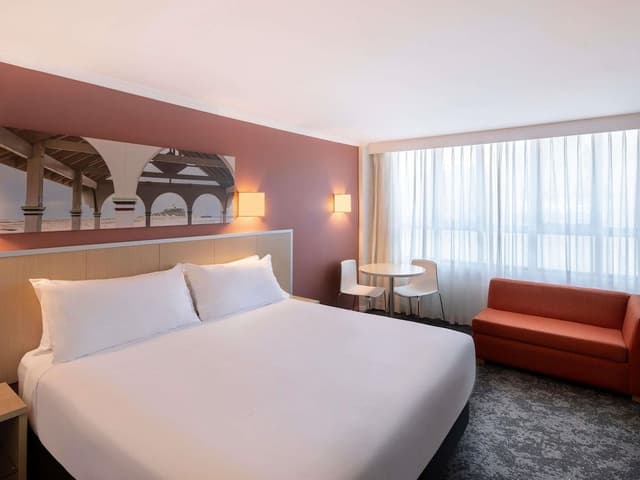 Standard King Room