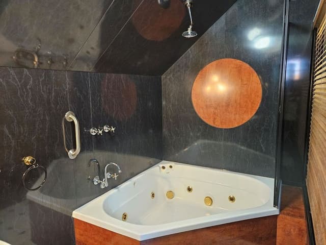 Three Bedroom Guest House