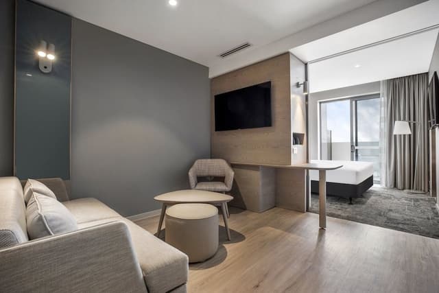 Suite, 1 King Bed with Sofa bed, Patio (Free Breakfast)