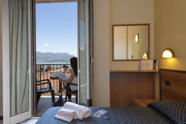 Double or Twin Room, Balcony, Lake View