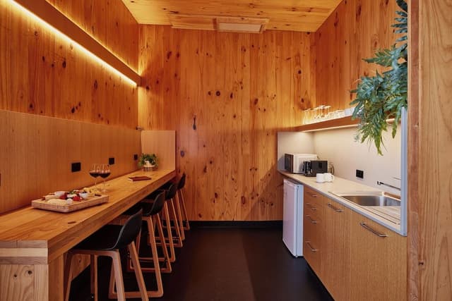 Pavilion Orchard Room