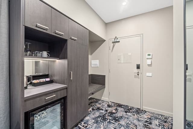 Luxury Suite, 1 King Bed
