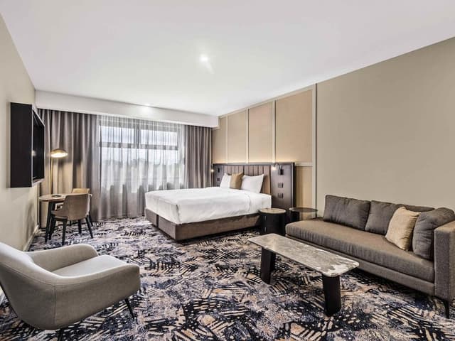 Luxury Suite, 1 King Bed