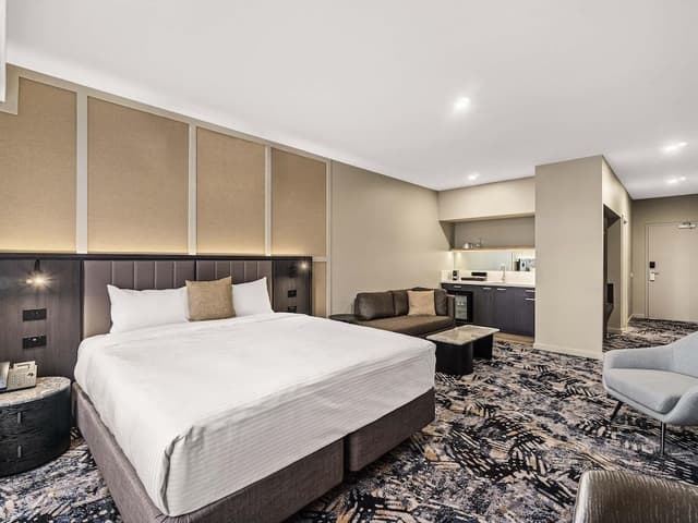 Luxury Suite, 1 King Bed