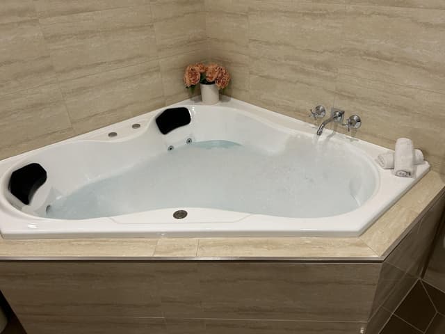 1 Bedroom Deluxe