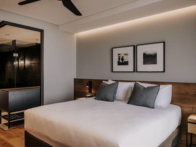 Studio, 1 Double Bed, Lake View (Lake Front)