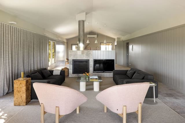 Luxury Cottage, 4 Bedrooms, Pets Allowed, Valley View