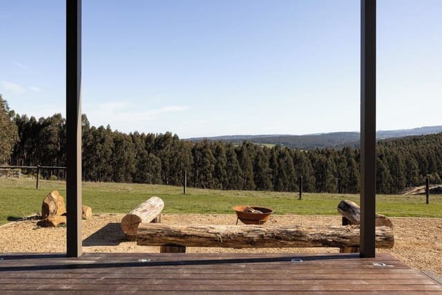 Luxury Cottage, 4 Bedrooms, Pets Allowed, Valley View
