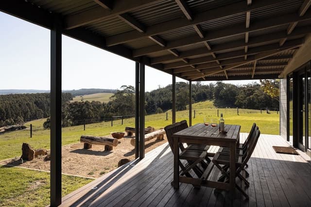 Luxury Cottage, 4 Bedrooms, Pets Allowed, Valley View