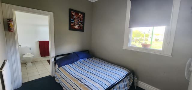 Double Room Private Bathroom