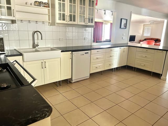3 Bedroom Premium Cottage
