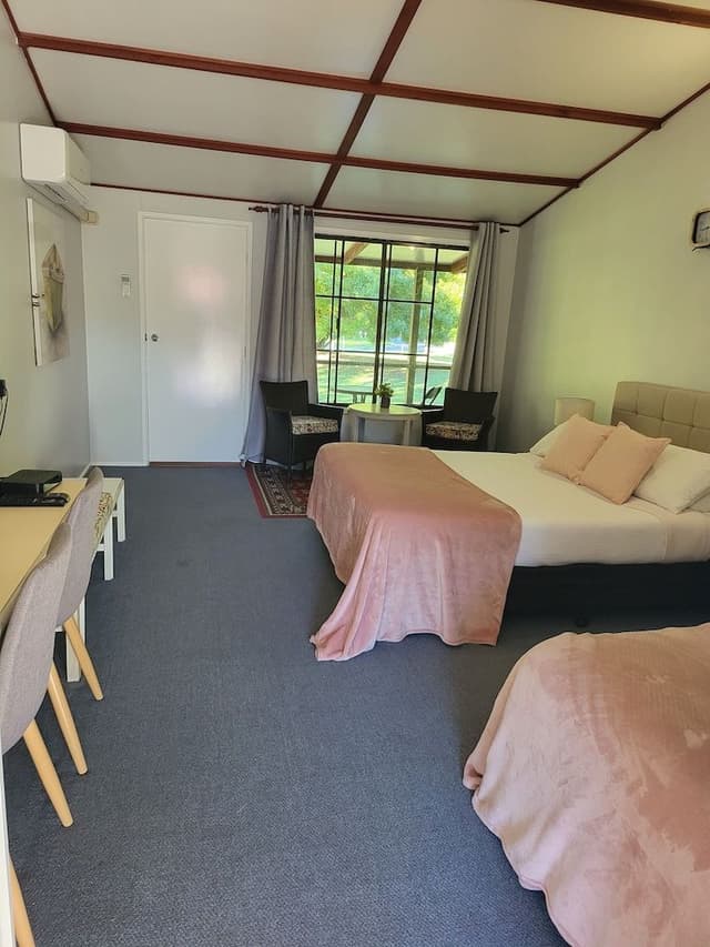 Classic Twin Room