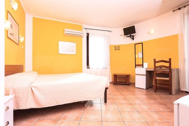 Classic Double or Twin Room, Balcony