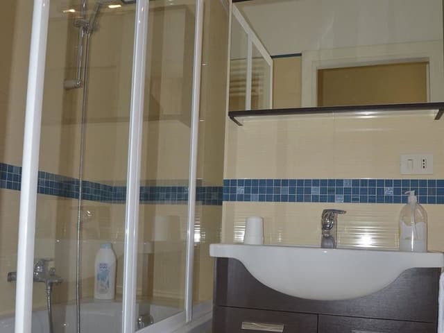Classic Double or Twin Room, Private Bathroom
