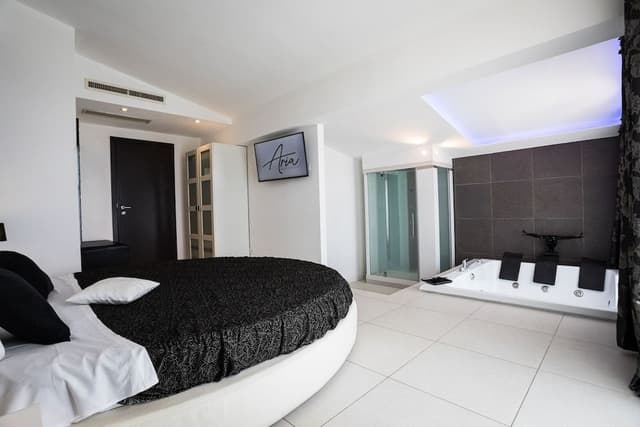 Imperial Suite