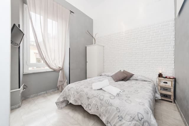 Double or Twin Room, Private Bathroom
