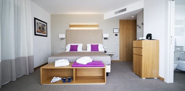 Premier Room, 1 King Bed, Jetted Tub, Sea View