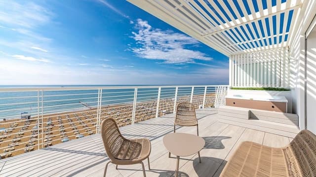 Premier Room, 1 King Bed, Jetted Tub, Sea View