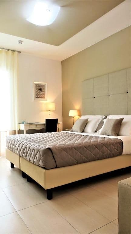 Superior Double or Twin Room with Partial Sea View