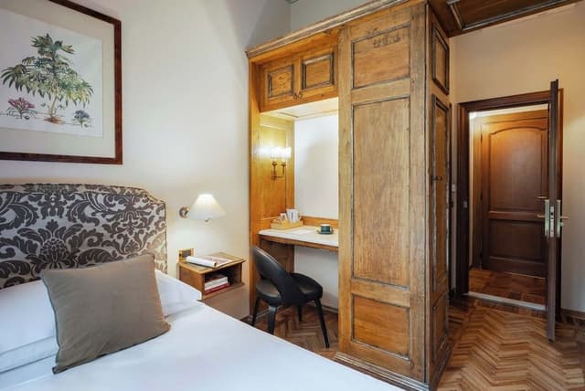 Classic Single Room
