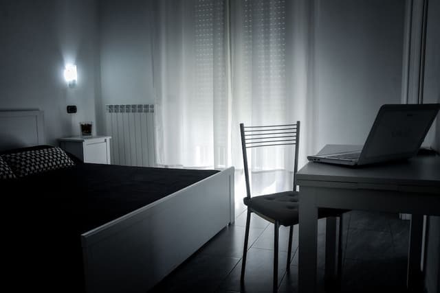 Queen Room with Private Bathroom