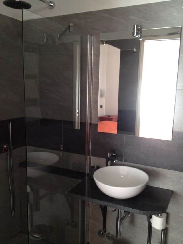 Queen Room with Private Bathroom
