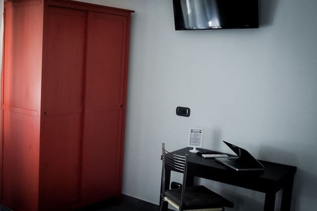 Queen Room with Private Bathroom
