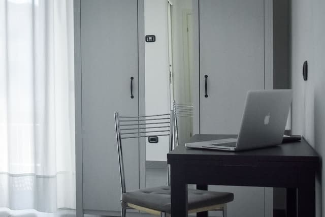 Queen Room with Private Bathroom