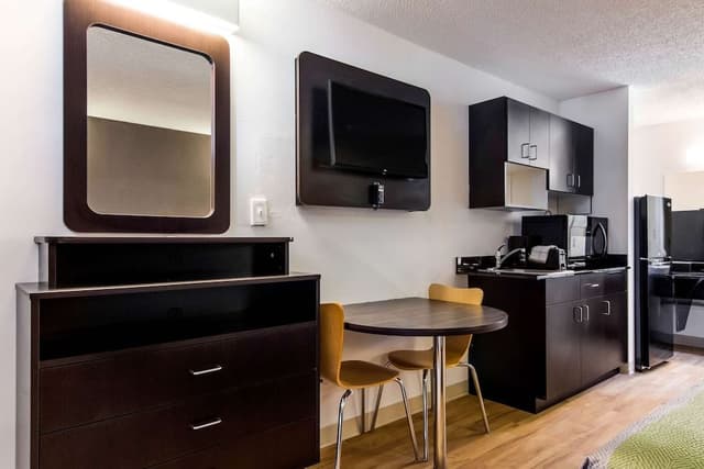 Deluxe Room, 2 Double Beds, Accessible, Non Smoking