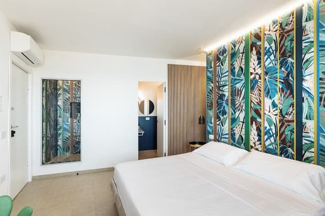 Romantic Double Room, 1 Queen Bed, Sea View, Sea Facing
