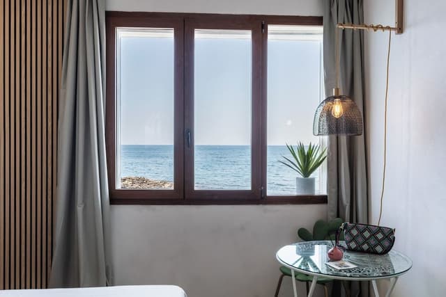 Romantic Double Room, 1 Queen Bed, Sea View, Sea Facing