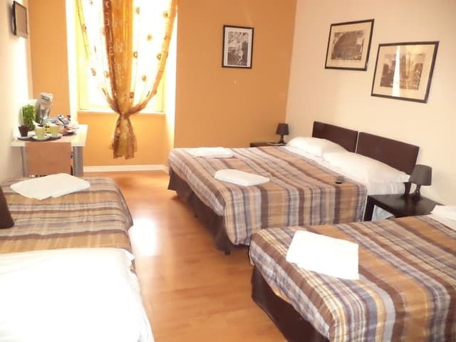 Quadruple Room, Ensuite