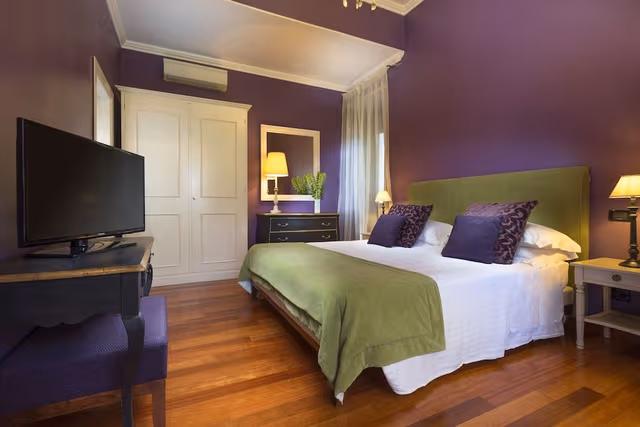 Junior Studio Suite