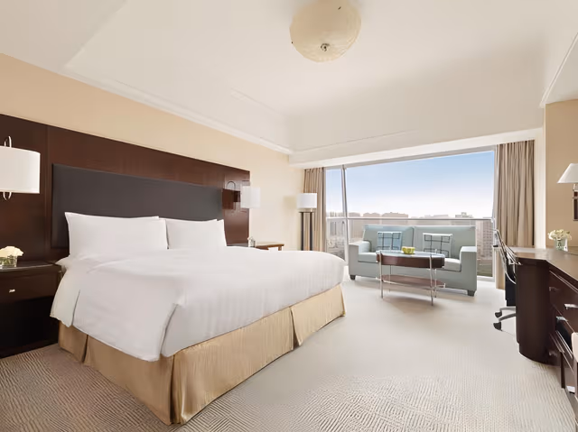 Guestroom - Garden-View (Queen bed)